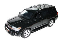 Toyota Land Cruiser 200 Black 1:24 (  )