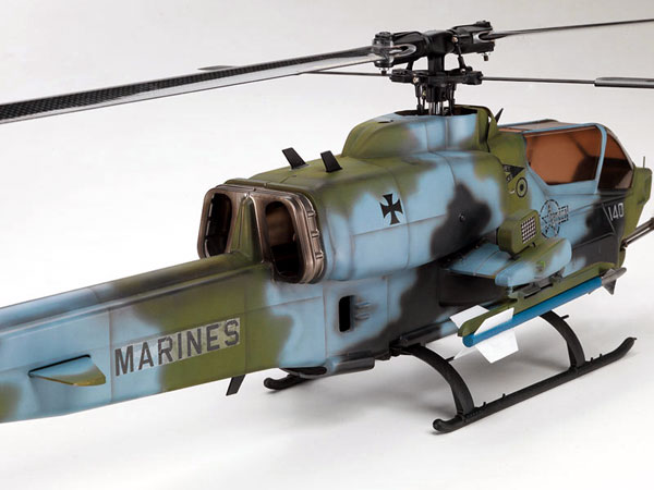 AH-1W Clear Conversion Kit E325 (TTR3870) (нажмите для увеличения) AH-1W Clear Conversion Kit E325 (TTR3870) (нажмите для увеличения)