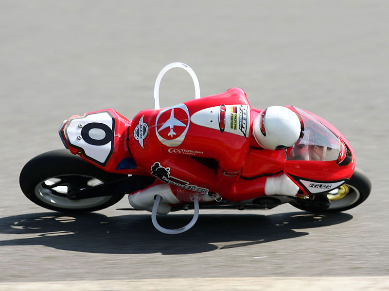 SB-5 Racing Bike Kit (TTR6573-K) (нажмите для увеличения) SB-5 Racing Bike Kit (TTR6573-K) (нажмите для увеличения)