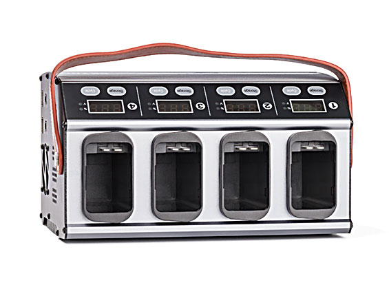 Зарядное устройство SkyRC 4P3 DJI Phantom 3&4 Battery Charging Station 6A 100W (SK-100118) (нажмите для увеличения) Зарядное устройство SkyRC 4P3 DJI Phantom 3&4 Battery Charging Station 6A 100W (SK-100118) (нажмите для увеличения)