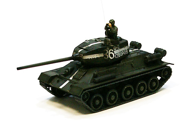 Russian T-34/85 1:24th Medium Tank (UN424551) (нажмите для увеличения) Russian T-34/85 1:24th Medium Tank (UN424551) (нажмите для увеличения)