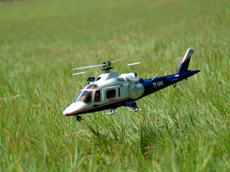 Agusta A109 K2 Blue Fuselage E325 (3876-L) (нажмите для увеличения) Agusta A109 K2 Blue Fuselage E325 (3876-L) (нажмите для увеличения)