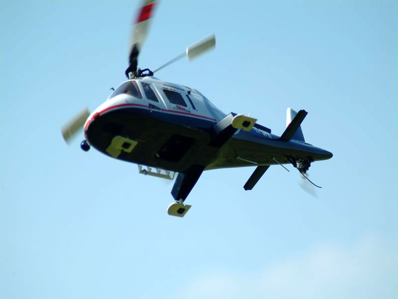 Agusta A109 K2 Blue Fuselage E325 (3876-L) (нажмите для увеличения) Agusta A109 K2 Blue Fuselage E325 (3876-L) (нажмите для увеличения)