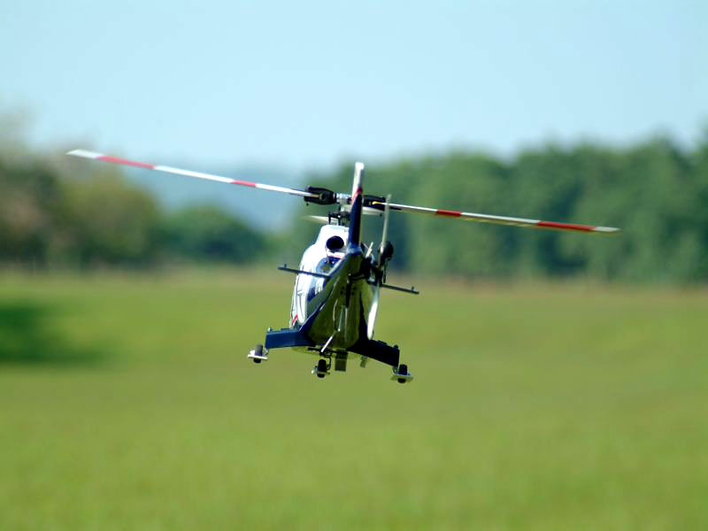 Agusta A109 K2 Blue Fuselage E325 (3876-L) (нажмите для увеличения) Agusta A109 K2 Blue Fuselage E325 (3876-L) (нажмите для увеличения)