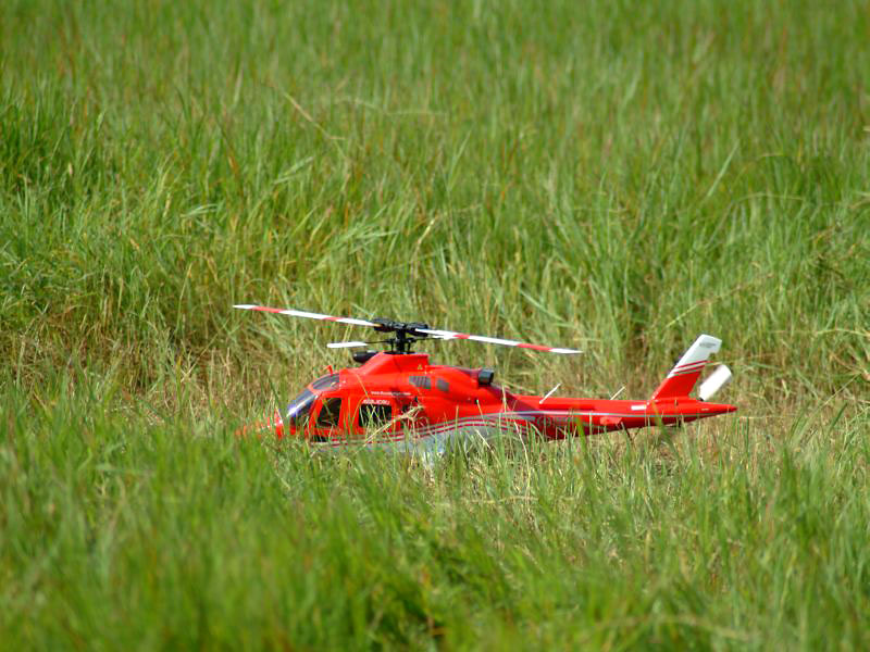 Agusta A109 K2 Red Fuselage E325 (3876-R) (нажмите для увеличения) Agusta A109 K2 Red Fuselage E325 (3876-R) (нажмите для увеличения)