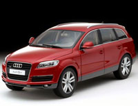 Audi Q7 Red (  )