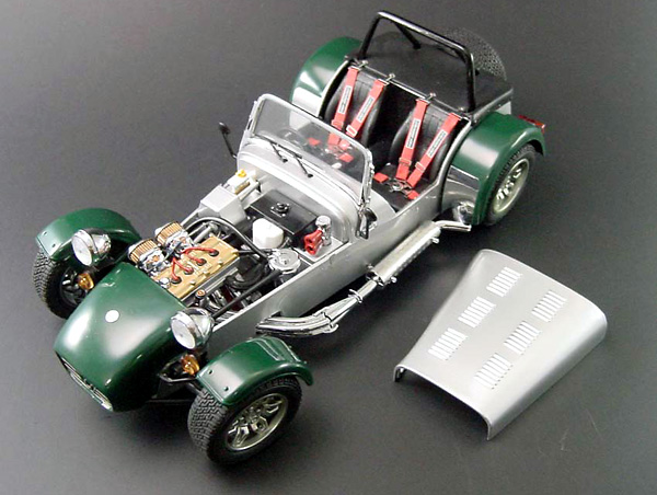 Caterham Super Seven Cycle Fender Silver/Green (DC08222SG) (нажмите для увеличения) Caterham Super Seven Cycle Fender Silver/Green (DC08222SG) (нажмите для увеличения)