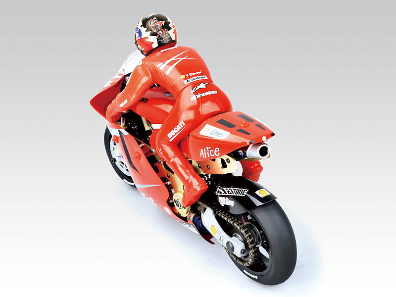 Радиоуправляемый мотоцикл Ducati Desmosedici GP8 EP 2.4GHz (TTR6528-F072A2) (нажмите для увеличения) Радиоуправляемый мотоцикл Ducati Desmosedici GP8 EP 2.4GHz (TTR6528-F072A2) (нажмите для увеличения)