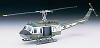 Hasegawa UH-1H Iroquois 1/72 (  )