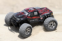 Savage XS Flux Waterproof 2.4GHz 4WD RTR (  )