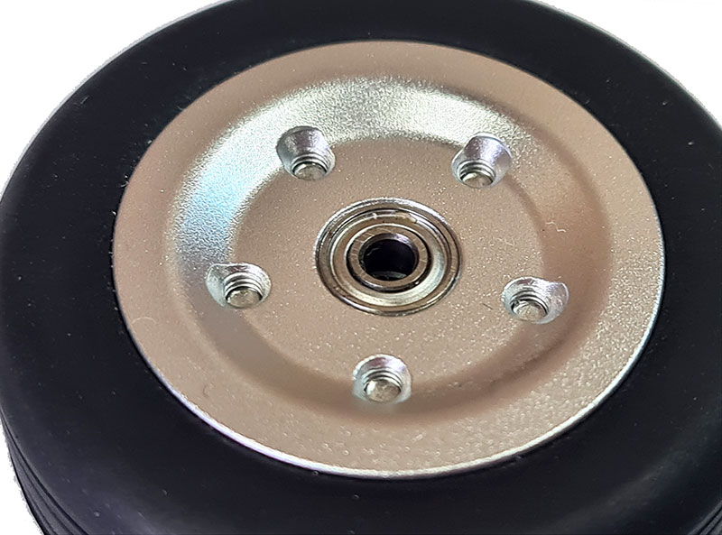 Колесо для самолёта JP Hobby Rubber Tyre on Aluminum Wheel 45x14mm Shaft 3mm 1pcs (JPH-WF045-3) (нажмите для увеличения) Колесо для самолёта JP Hobby Rubber Tyre on Aluminum Wheel 45x14mm Shaft 3mm 1pcs (JPH-WF045-3) (нажмите для увеличения)