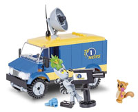 Cobi Penguins of Madagascar. TV Production Truck (  )