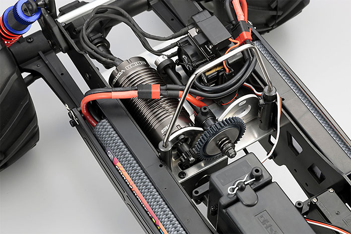 Mad Force Kruiser VE EP 4WD (30885B) (нажмите для увеличения) Mad Force Kruiser VE EP 4WD (30885B) (нажмите для увеличения)