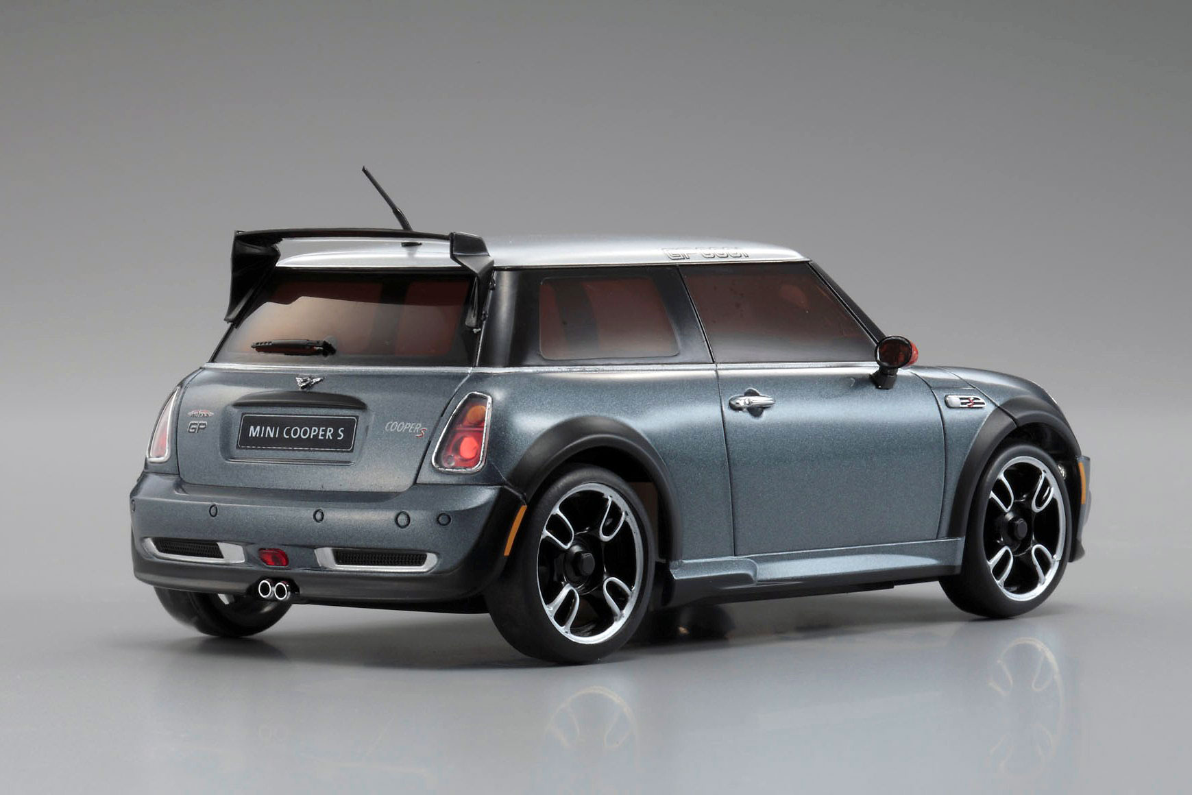 Mini Cooper S JCW GP Gray MR-03N-HM 2.4GHz (32706GR-B) (нажмите для увеличения) Mini Cooper S JCW GP Gray MR-03N-HM 2.4GHz (32706GR-B) (нажмите для увеличения)
