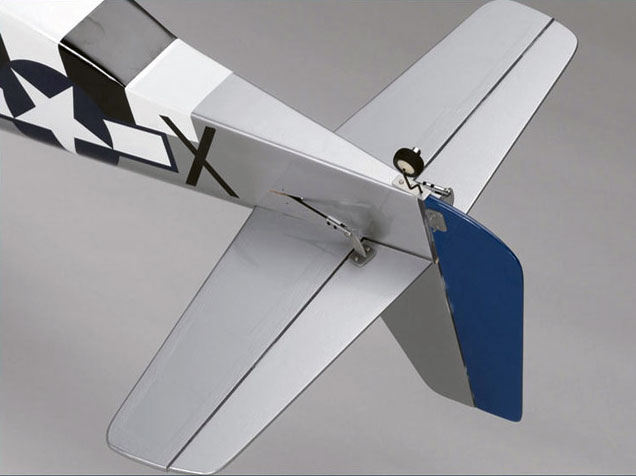 P-51D Mustang with Landing Gear (11823LB) (нажмите для увеличения) P-51D Mustang with Landing Gear (11823LB) (нажмите для увеличения)
