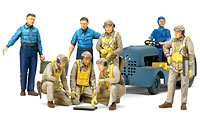 U.S. Navy Pilots WWII with Moto-Tug 1/48 (  )