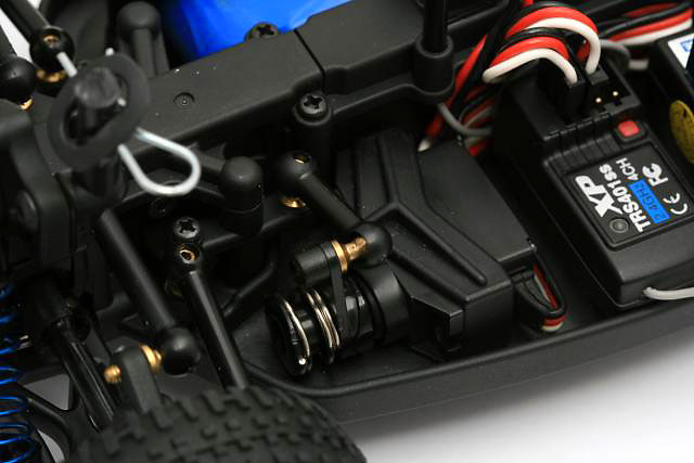Associated SC18 RTR 2.4GHz (AS20120) (нажмите для увеличения) Associated SC18 RTR 2.4GHz (AS20120) (нажмите для увеличения)