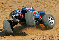 T-Maxx 3.3 2.4GHz RTR (  )